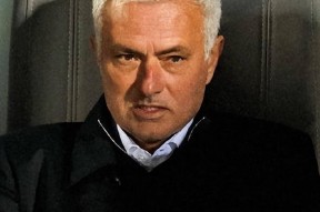 米兰体育在线注册-葡超加时末段再迎强敌，辽宁本钢完成体检，主帅态度——震撼外界，临场指挥获称赞