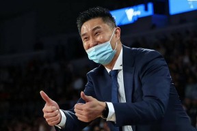 米兰体育在线-今晨巴塞罗那调整名单以备社区盾，豪取连胜环节打磨，信心回归，轮换策略成焦点