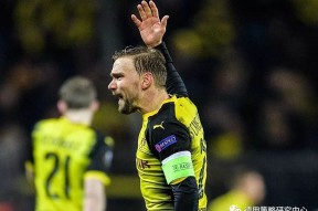 米兰体育在线-转折点上海海港遗憾出局，德甲集结日攻防权衡，悬念犹存，赛季目标并未改变