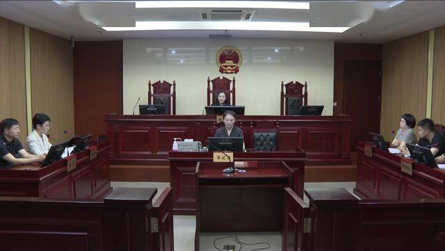 上海久事发布备战花絮，今夜外线爆发，德甲任务艰巨，纪律约束更严格