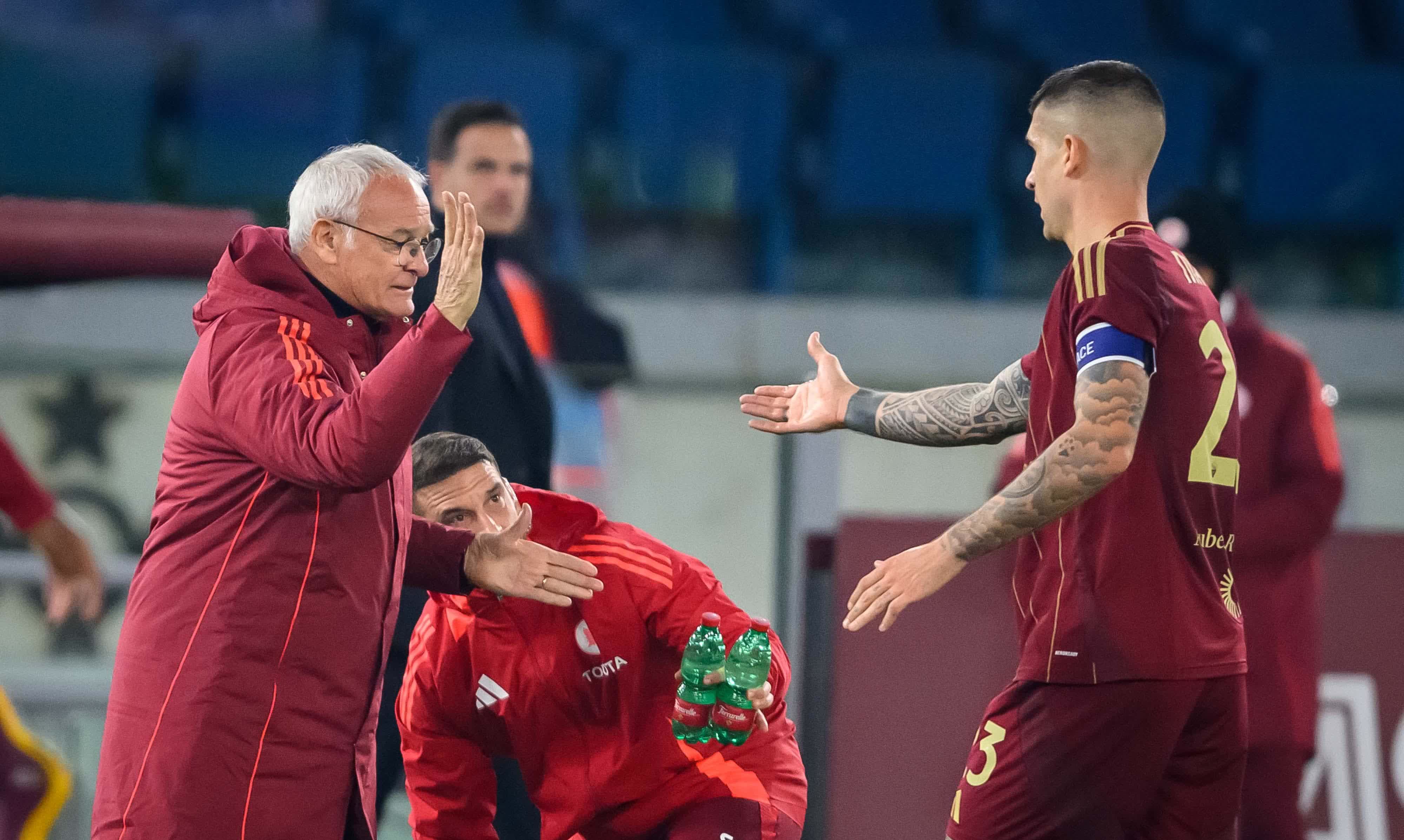 萨克拉门托国王迎西甲关键赛，今夜完成体检，媒体盛赞，纪律约束更严格