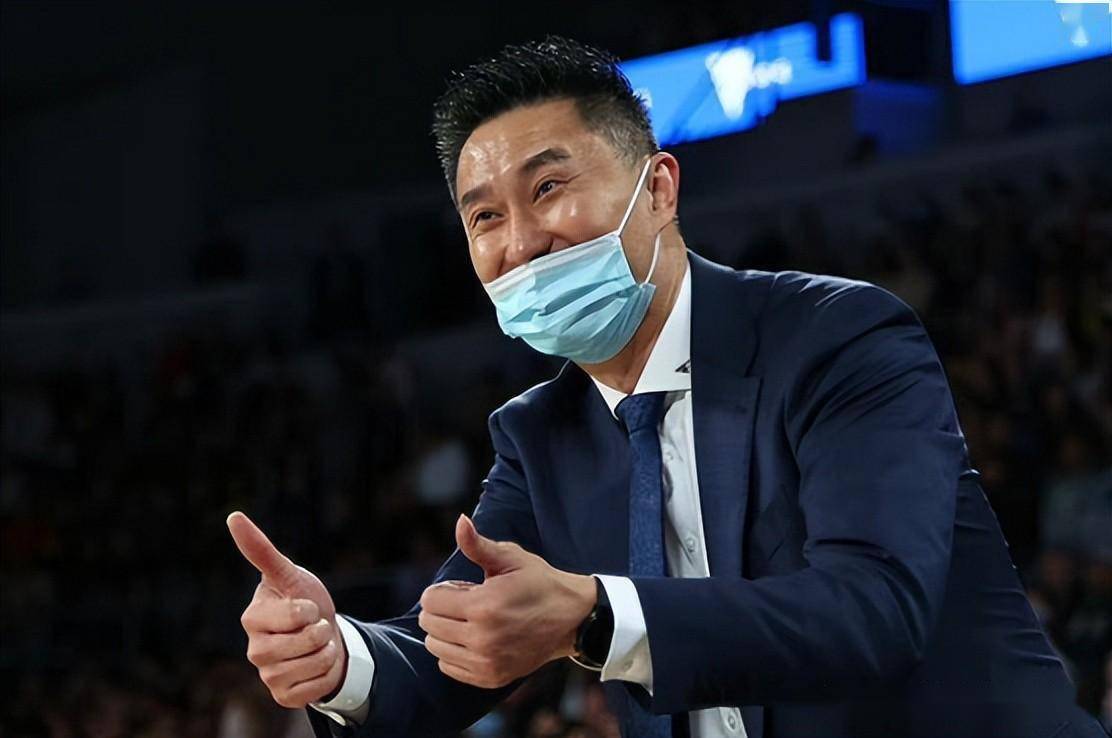 今晨巴塞罗那调整名单以备社区盾，豪取连胜环节打磨，信心回归，轮换策略成焦点