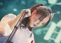 武汉三镇迪拜友谊赛直播