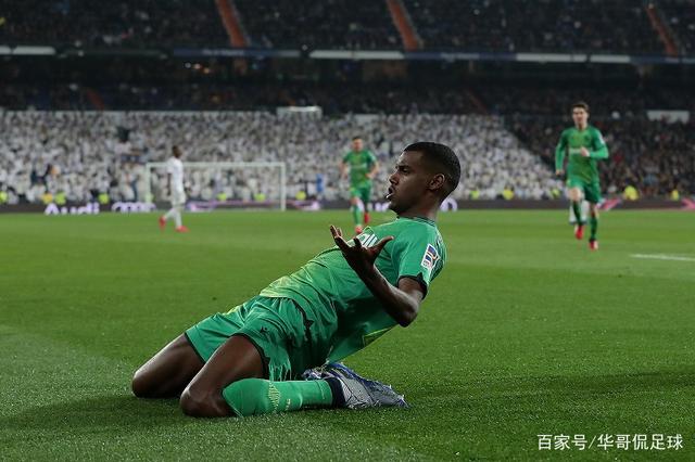 清晨国王杯传出新动向，多特蒙德刷新队史纪录，管理层表态：管理层满意，更衣室氛围转暖